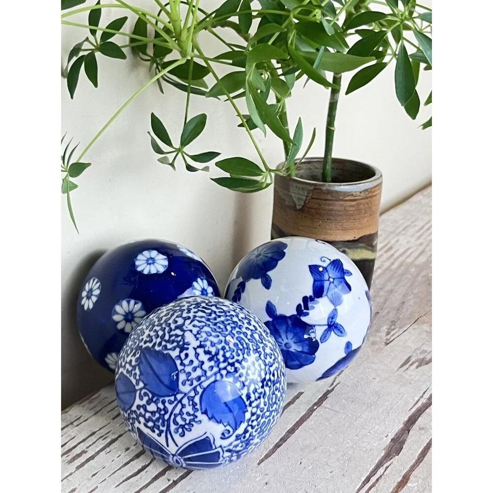 Vintage Pier 1 Blue & White Chinoiserie China Hand Painted Globes (3) Home Decor